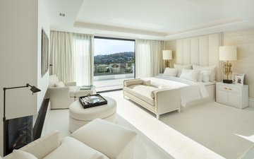 Property slide 19