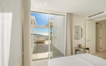 Property slide 18