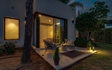 Property slide 51