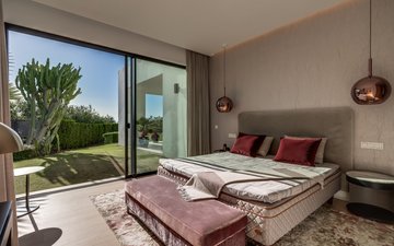 Property slide 24