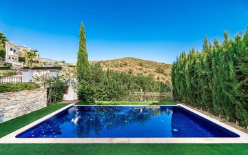 Property slide 5
