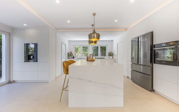 Property slide 10