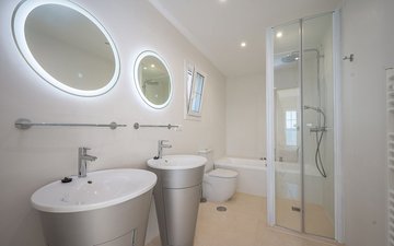 Property slide 20