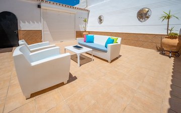 Property slide 48