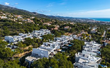 Property slide 25