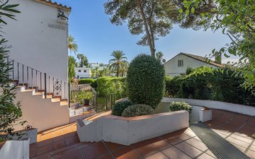 Property slide 27