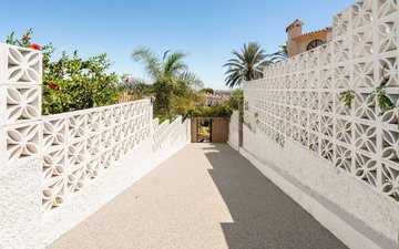 Property slide 37