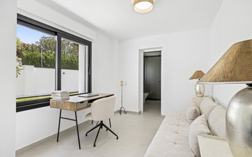 Property slide 15