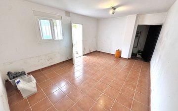 Property slide 27