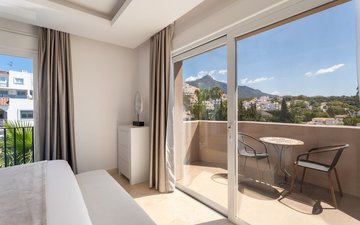 Property slide 21