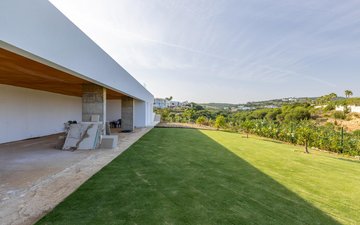 Property slide 40