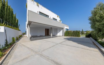 Property slide 51