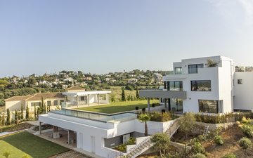 Property slide 34
