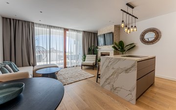 Property slide 10