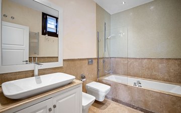 Property slide 25