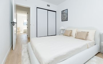 Property slide 25