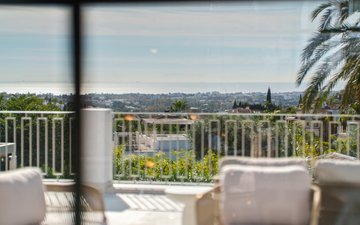 Property slide 40