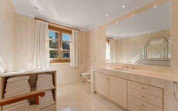 Property slide 19