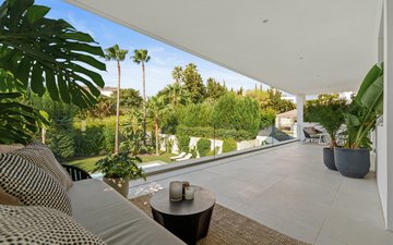 Property slide 19