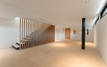 Property slide 31