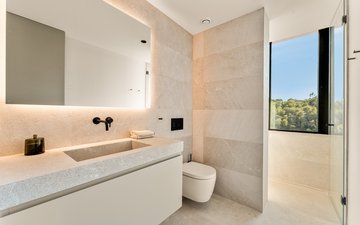 Property slide 28