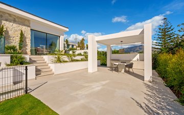 Property slide 41