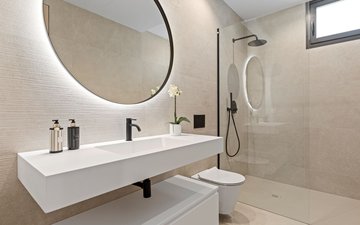 Property slide 44