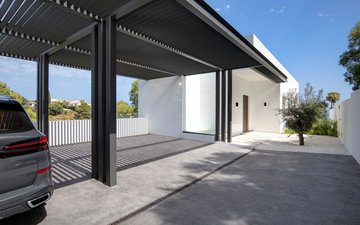 Property slide 48