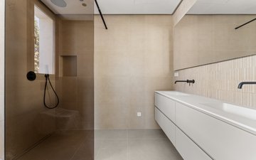 Property slide 7