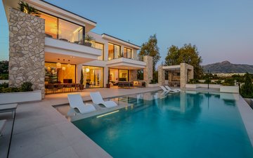 Property slide 50