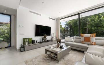 Property slide 7