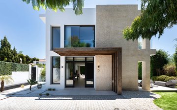Property slide 28
