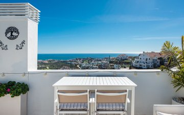 Property slide 18