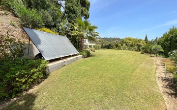 Property slide 44