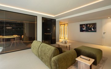 Property slide 23