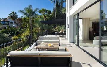 Property slide 30