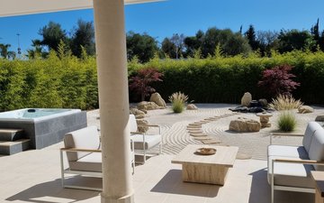 Property slide 17