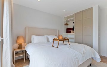 Property slide 16