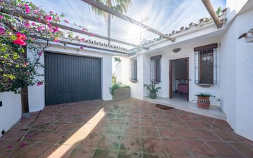 Property slide 46