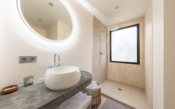 Property slide 30