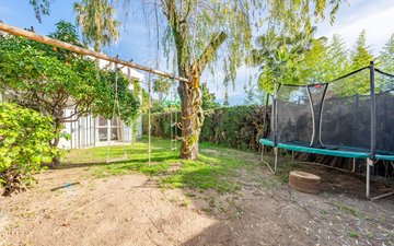 Property slide 44