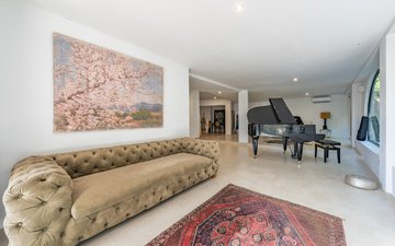 Property slide 36