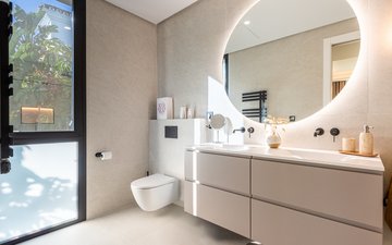 Property slide 19