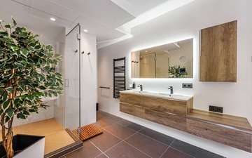 Property slide 22