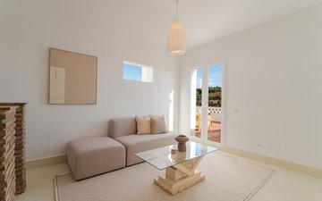 Property slide 22