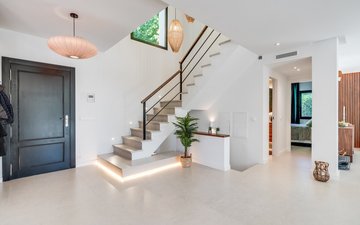 Property slide 16