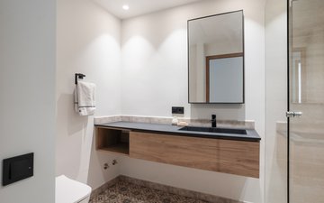 Property slide 21