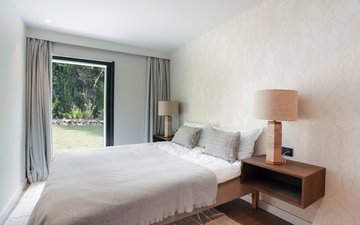 Property slide 20