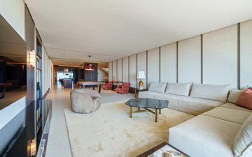 Property slide 32