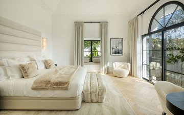 Property slide 20
